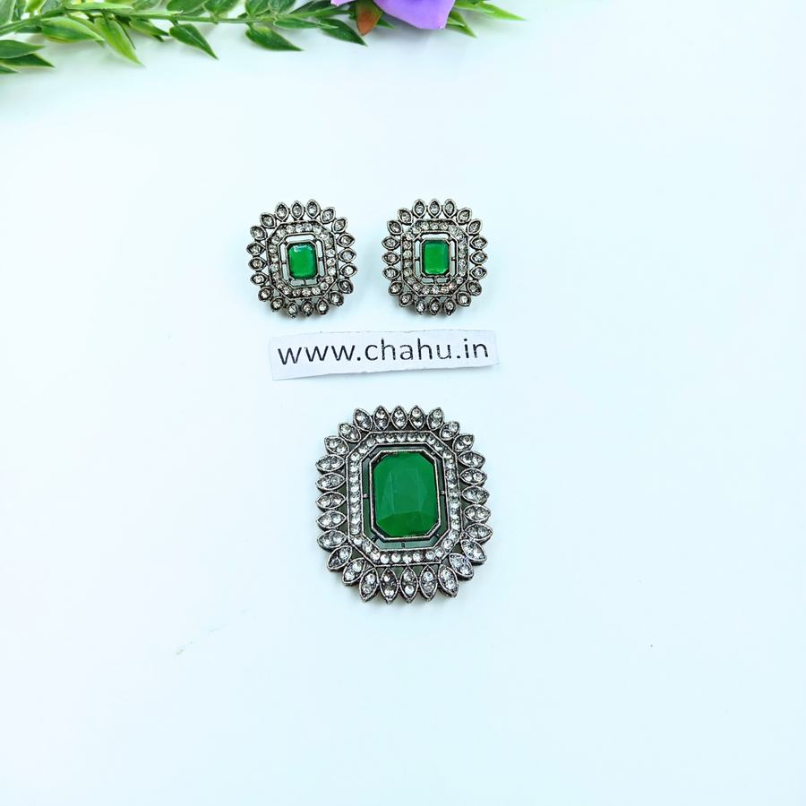 Green Square Type Pendent With Earrings