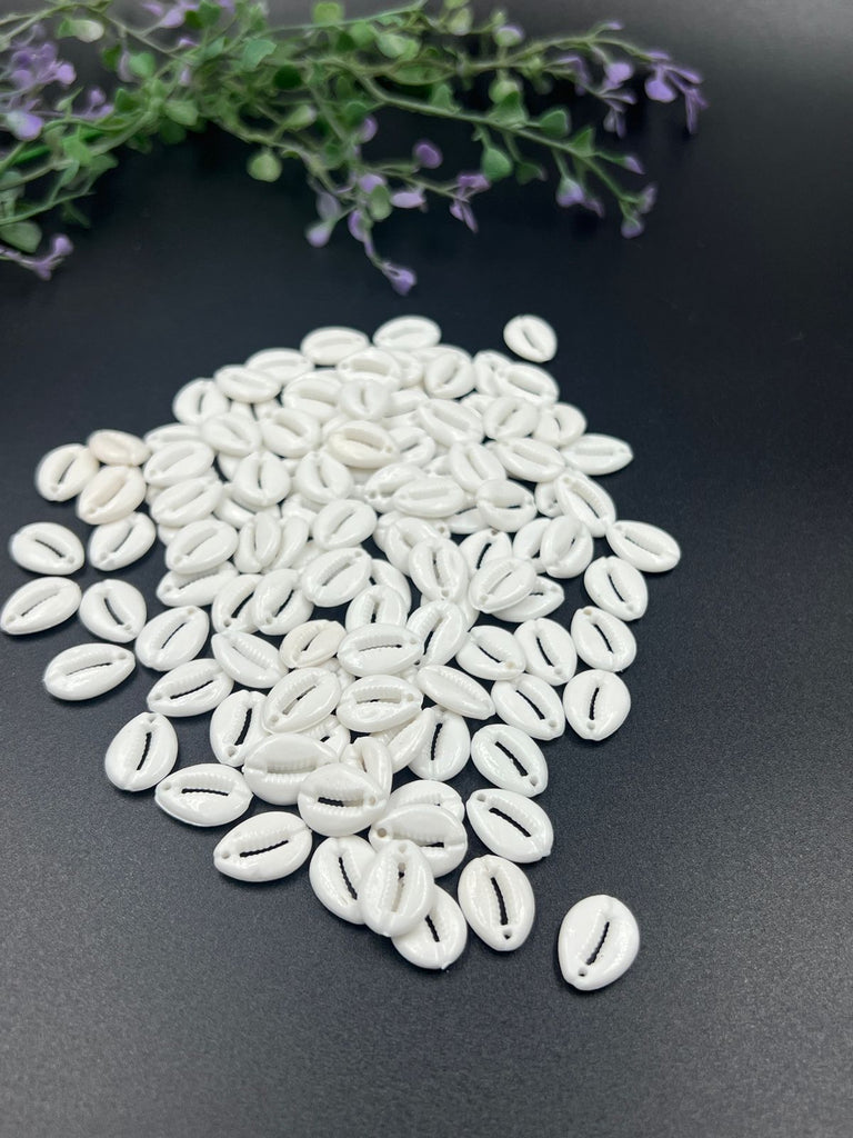 Plastic White Cowrie - 100 Gram